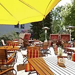 Otel Ringhotel Warnemuender Hof 4*