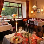 Otel Ringhotel Warnemuender Hof 4*