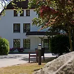 Hotel Ringhotel Warnemünder Hof 4*
