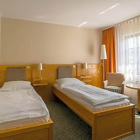 Hotel Ringhotel Warnemuender Hof 4*