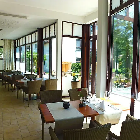 Ringhotel Warnemuender Hof 4*