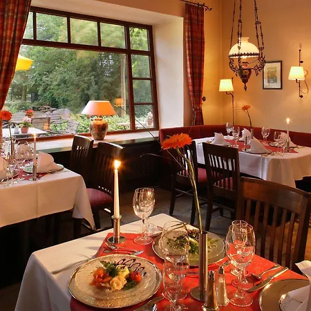 מלון Ringhotel Warnemuender Hof 4*