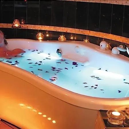 Ringhotel Warnemuender Hof Otel