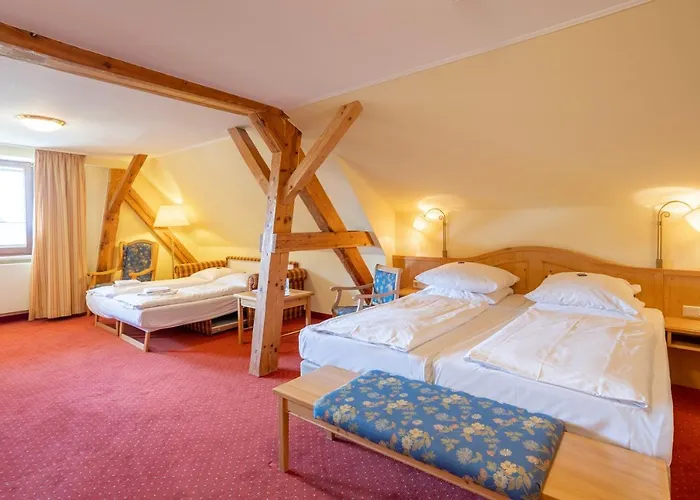 Ringhotel Warnemuender Hof Szálloda 4*
