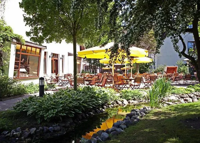 מלון Ringhotel Warnemuender Hof 4*