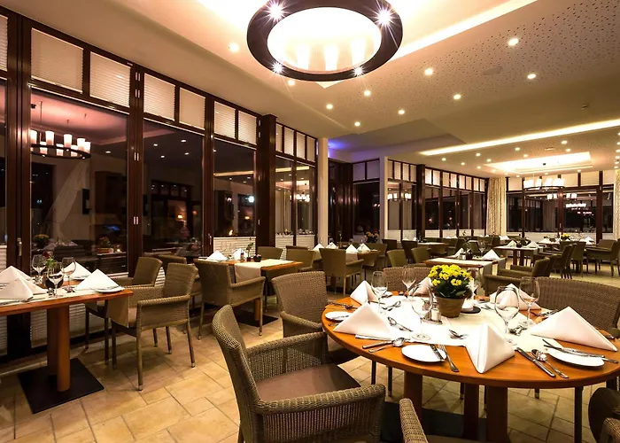 Ringhotel Warnemuender Hof 4*