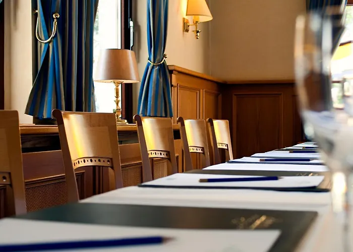 Ringhotel Warnemuender Hof Szálloda