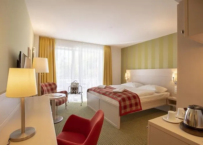 Ringhotel Warnemuender Hof Szálloda 4*